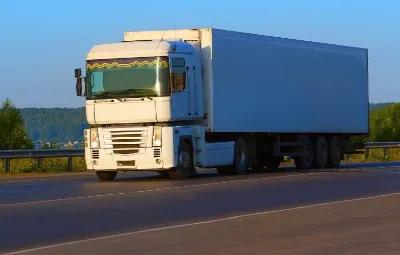 Adana ile Şenkaya Arası Öğrenci Eşyası Taşıma